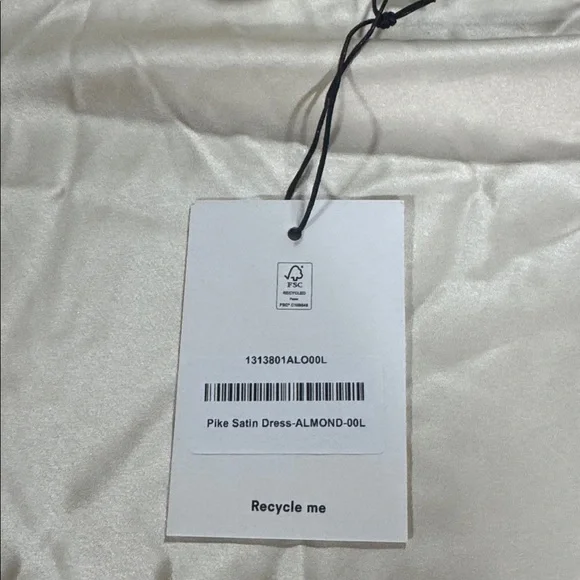 Reformation Pike Satin Almond / Cream Mini Dress sz L - Picture 12 of 13